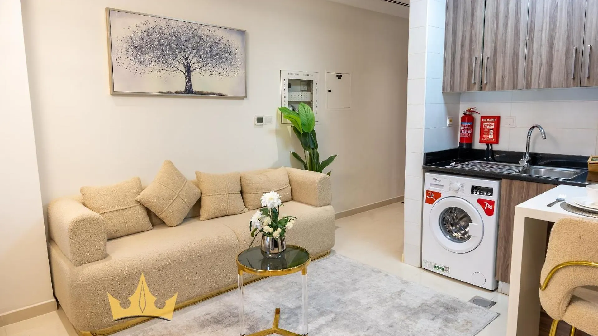 Dunya Tower 2 Downtown Burj Khalifa Street Kings Apartment Dubai