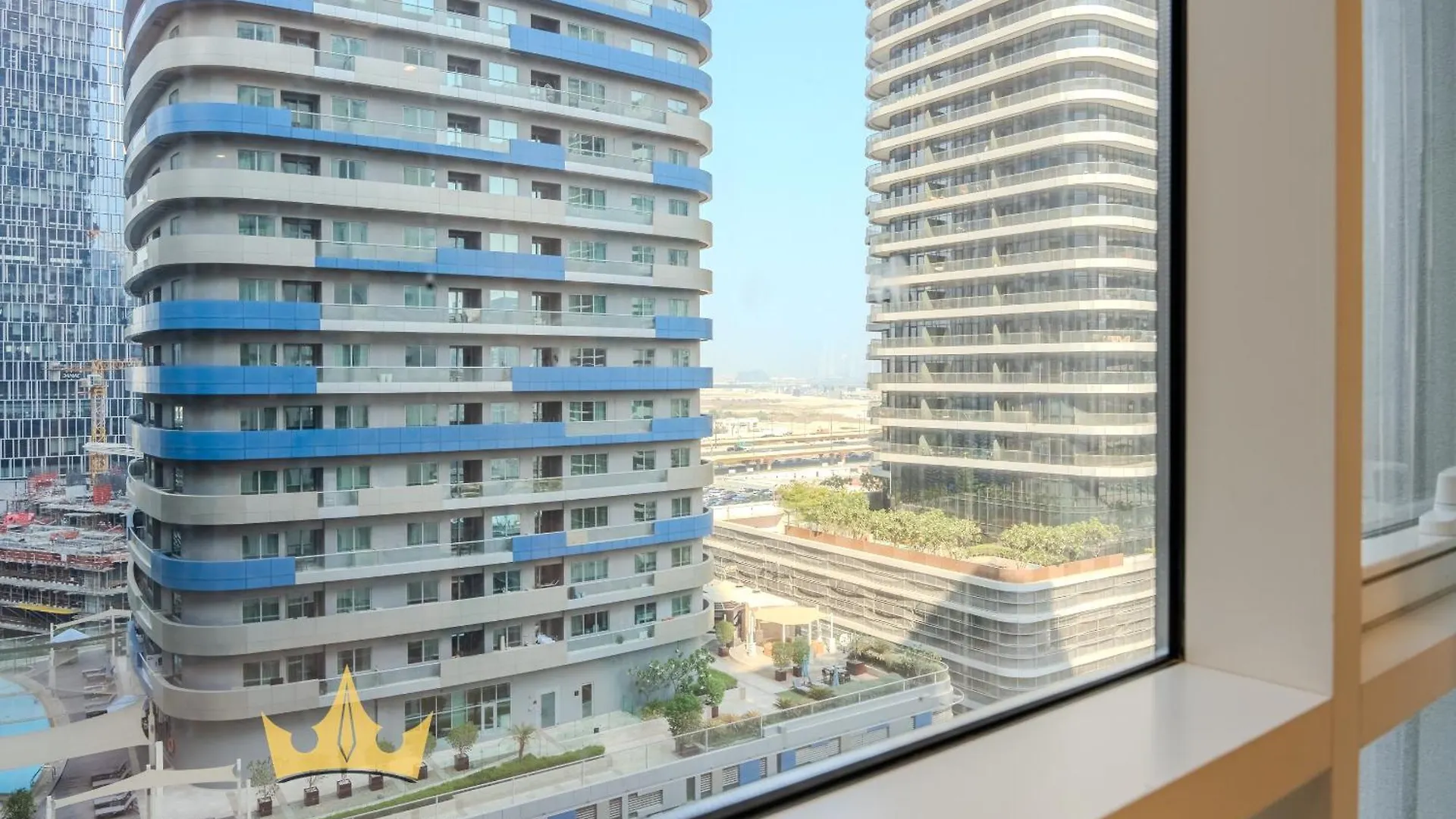 Dunya Tower 2 Downtown Burj Khalifa Street Kings Apartment Dubai